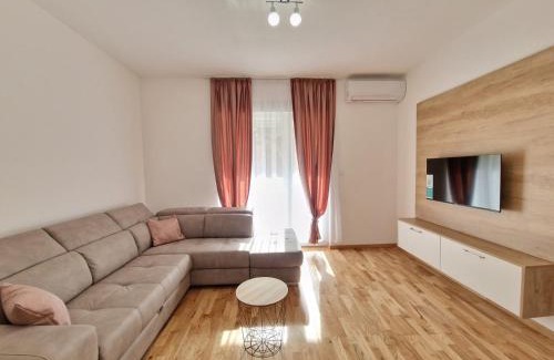 Becici Apartment | VOLNA 37 APARTMENT