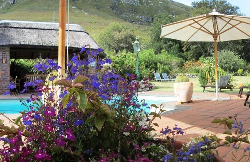 Hermanus Heights House | Von Abercron Residence