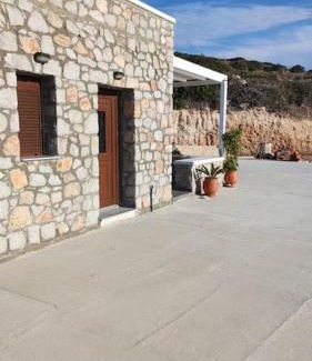 Arkasa House | VONIES private stone house