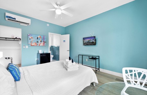 Northeast Miami Hotel | VOTED MIAMI'S BEST BOUTIQUE HOTEL FROM ONLY 69-a-NIGHT THIS SPRING AND SUMMER!