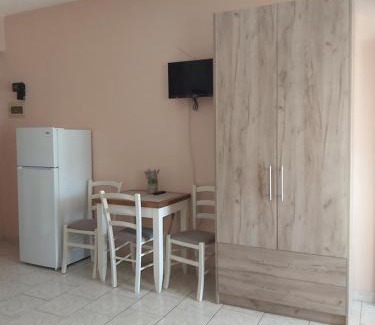 Kardamyli House | Voula Pansion