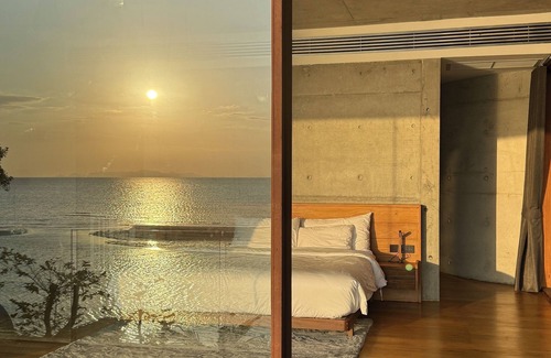 Ang Thong Hotel | Vows Villa Beachfront