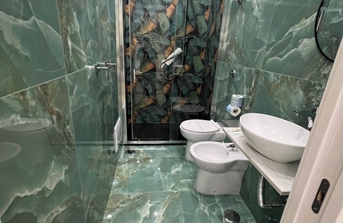 Vasto Hotel | VPM room's central train station