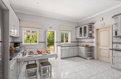 Loule House | VR 129 - Moradia de 8 Quartos
