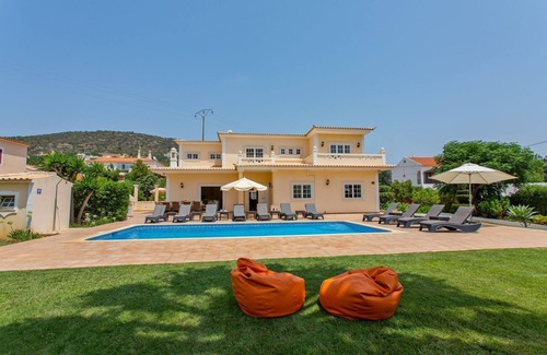 Loule House | VR 129 - Moradia de 8 Quartos