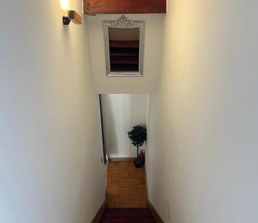 Bagneux Villa | VR House 14 bedrooms 3 min metro 23 beds PARC EXPO