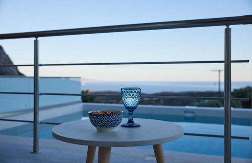 Agia Galini Villa | Vrachos luxury home
