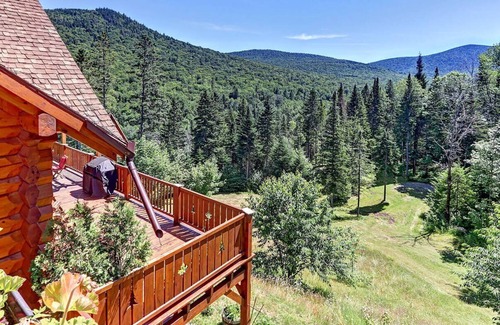 Saint-Brigitte-de-Laval Ski Chalet | Vrbo Property