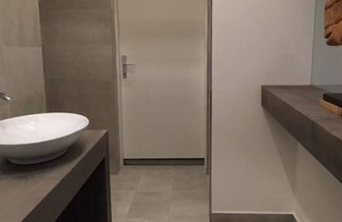 Schutzen am Gebirge Apartment | Vrbo Property