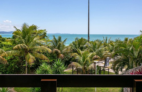 Jurere Internacional House | Vrbo Property