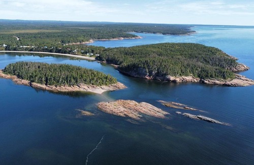 Colombier Cabin | Vrbo Property