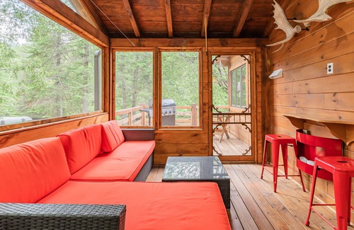 Duhamel Ski Chalet | Vrbo Property