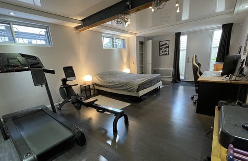 Pointe-de-Sainte-Foy House | Vrbo Property