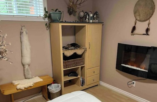 La Haute-Saint-Charles Bed & Breakfast | Vrbo Property