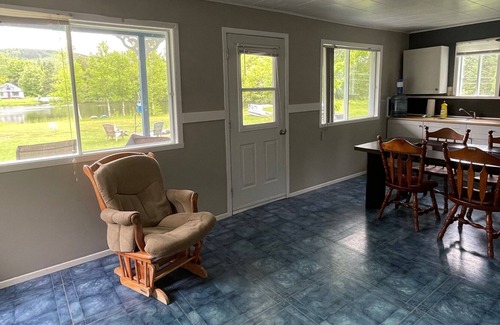 Saint-Luc-de-Bellechasse Cabin | Vrbo Property