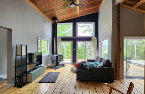 Mauricie Ski Chalet | Vrbo Property