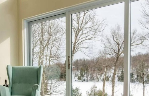 Wentworth Ski Chalet | Vrbo Property