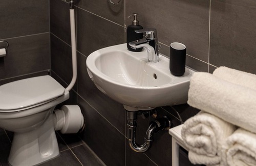 Bredeney Apartment | Vrbo Property