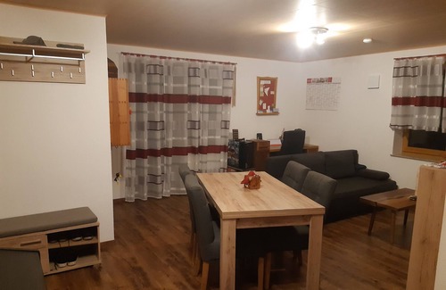 Grosslangheim Apartment | Vrbo Property