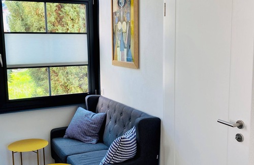 Auerbach Apartment | Vrbo Property