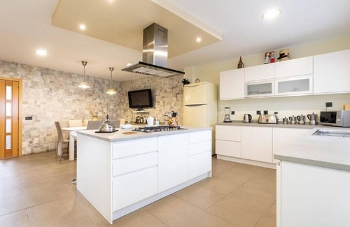 Adeje Ski Chalet | Vrbo Property
