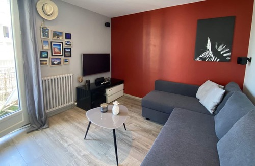 Cran-Gevrier Apartment | Vrbo Property