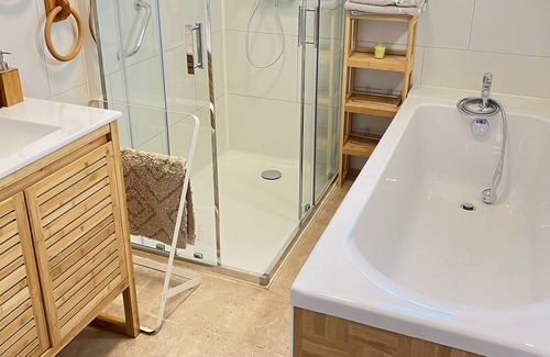 Saint-Medard House | Vrbo Property