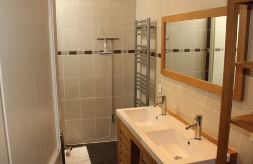 La Jaudonniere Cottage | Vrbo Property