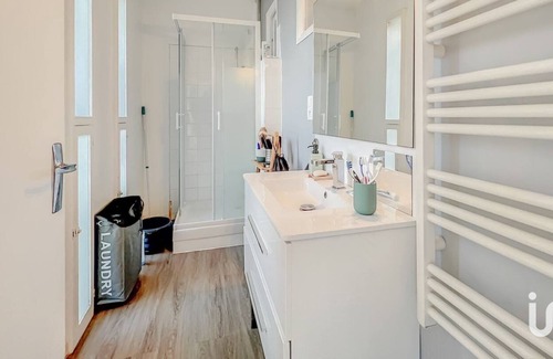 Celleneuve Apartment | Vrbo Property