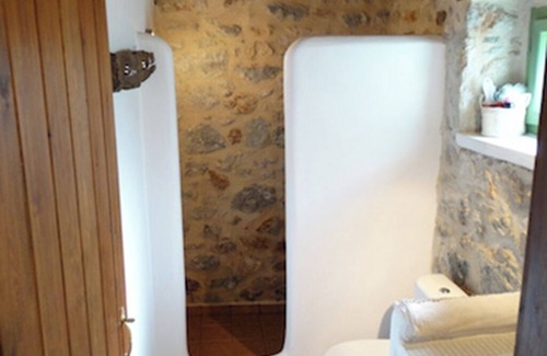 Tiros Cottage | Vrbo Property