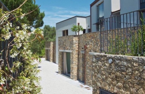 Pugliola Apartment | Vrbo Property