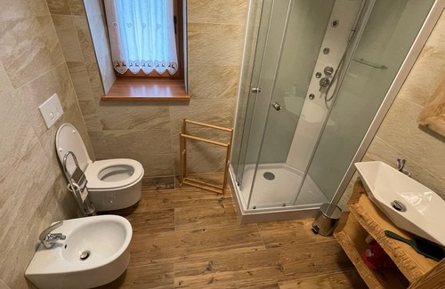 Rabbi Apartment | Vrbo Property