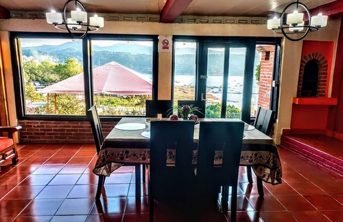 Santa Maria Ahuacatlan House | Vrbo Property