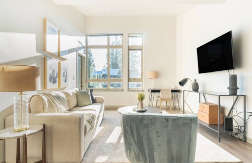 Stanwood Apartment | Vrbo Property