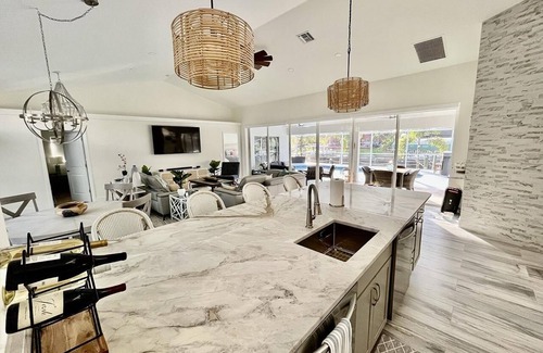 Caloosahatchee Villa | VRCC Villa Mosa