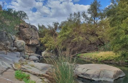 Camdeboo Apartment | Vrede Fountain House Farm Stay
