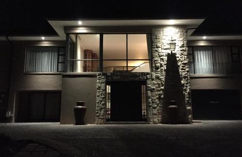 Somerset West Apartment | Vrede Self Catering