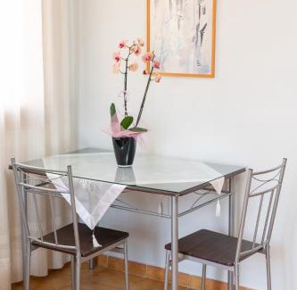 Agia Efimia Apartment | Vrettos Arts