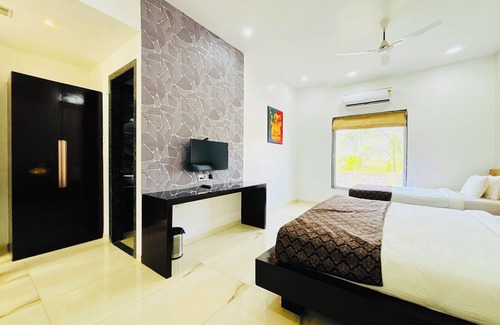 Satna Resort | Vrindavan Greens by Hotel Ramdarbar