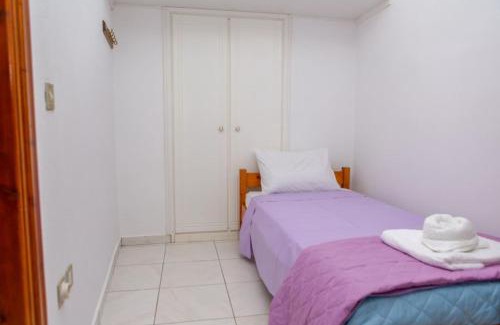 Aperathos Apartment | Vrodos Authetic Traditional Cycladic Home
