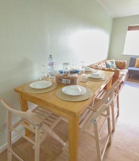 Greenwich Apartment | VRY Woolwich - cosy property with stunning views of London