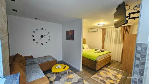 Donje Polje Apartment | Vucinic Studio Apartment