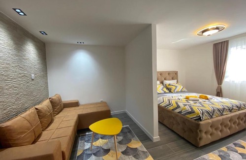 Donje Polje Apartment | Vucinic Studio Apartment
