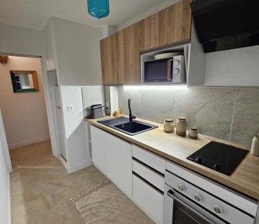 Bas du Fort Apartment | Vue mer exceptionnelle, Calme & tout confort, plage à pied