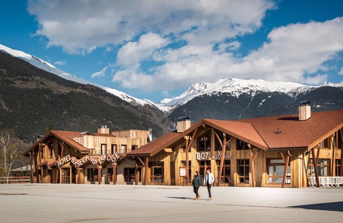 Bourg-Saint-Maurice Apartment | Vue Montagne! Chambre Cosy avec Wi-Fi + TV | By LeaveTown