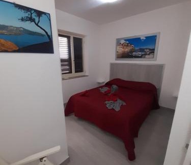 Vulcano Porto House | Vulcano: La Porta Delle Eolie