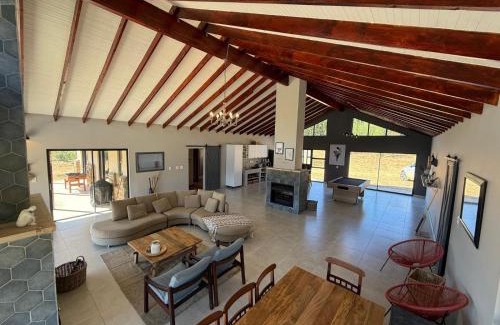 Elandskop Villa | Vultures View