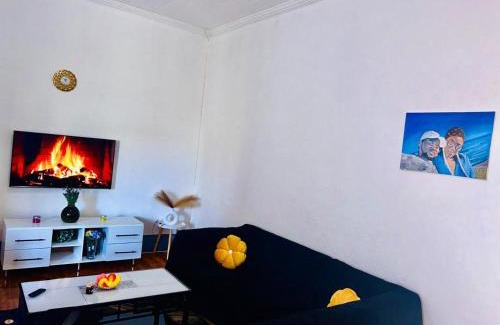 Port Elizabeth Central House | Vuyomat Guest House 1