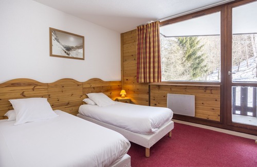 Montalbert Hotel | VVF Les sittelles à Montalbert