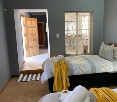 Britstown House | Vyfster - Old Jail